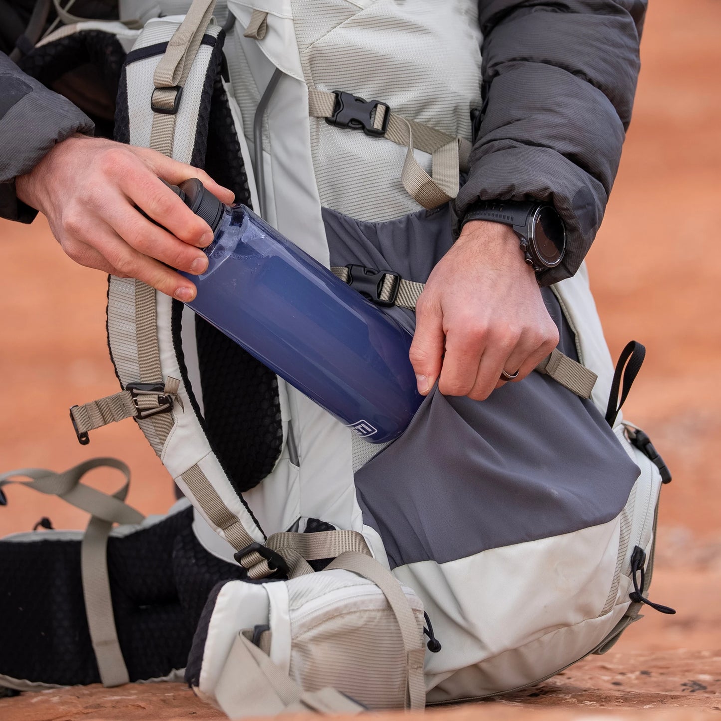 60L Men's Hiking Pack - US 7512