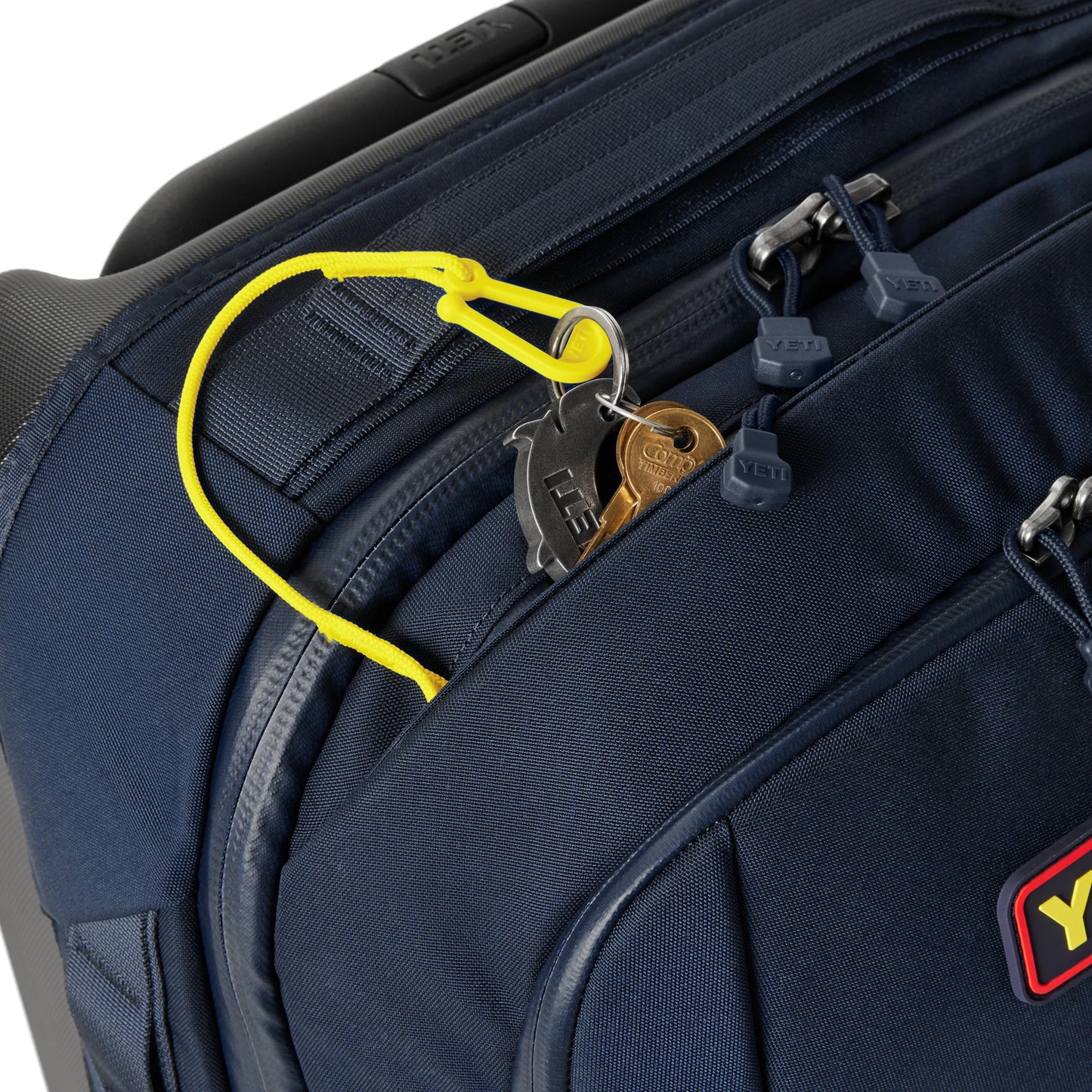 Crossroads® 22” Carry On Luggage - US 2417