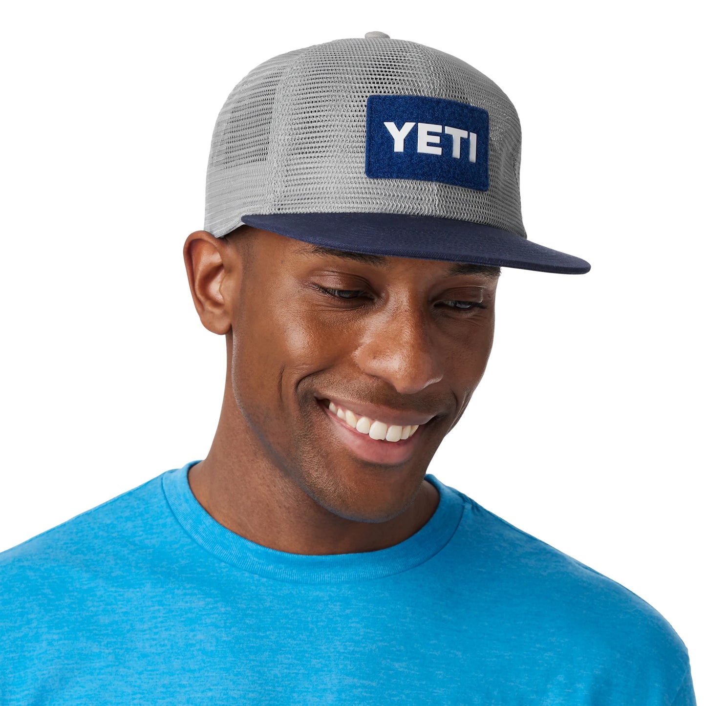 Flat Brim Mesh Hat - US 3323