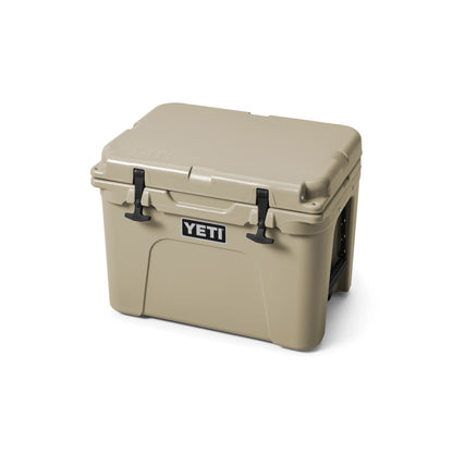 35 Hard Cooler - US 8738