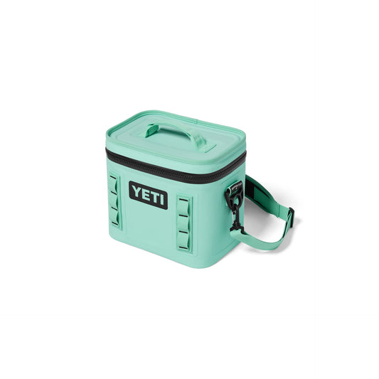 8 Soft Cooler - US 7668