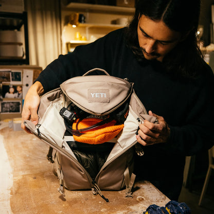 22L Everyday Carry Backpack - US 9850