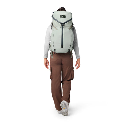 40L Women's Hiking Pack - US 7909