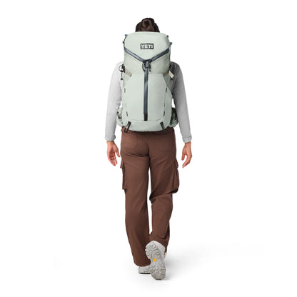 32L Women's Hiking Pack - US 8658