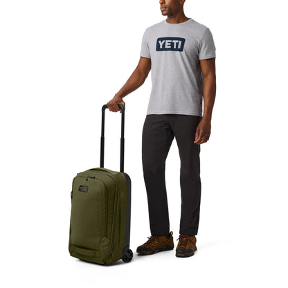 35L/22" Carry-On Luggage - US 7326