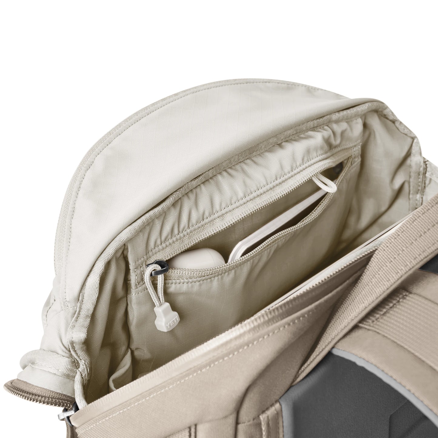 22L Carry On Backpack - US 1020