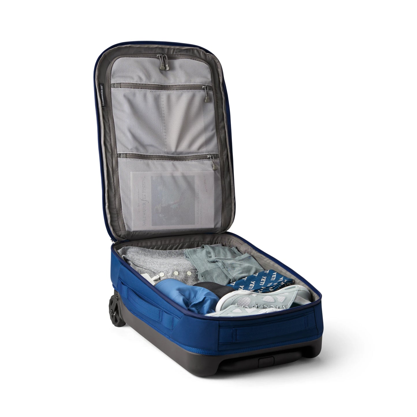 35L/22" Carry-On Luggage - US 5340