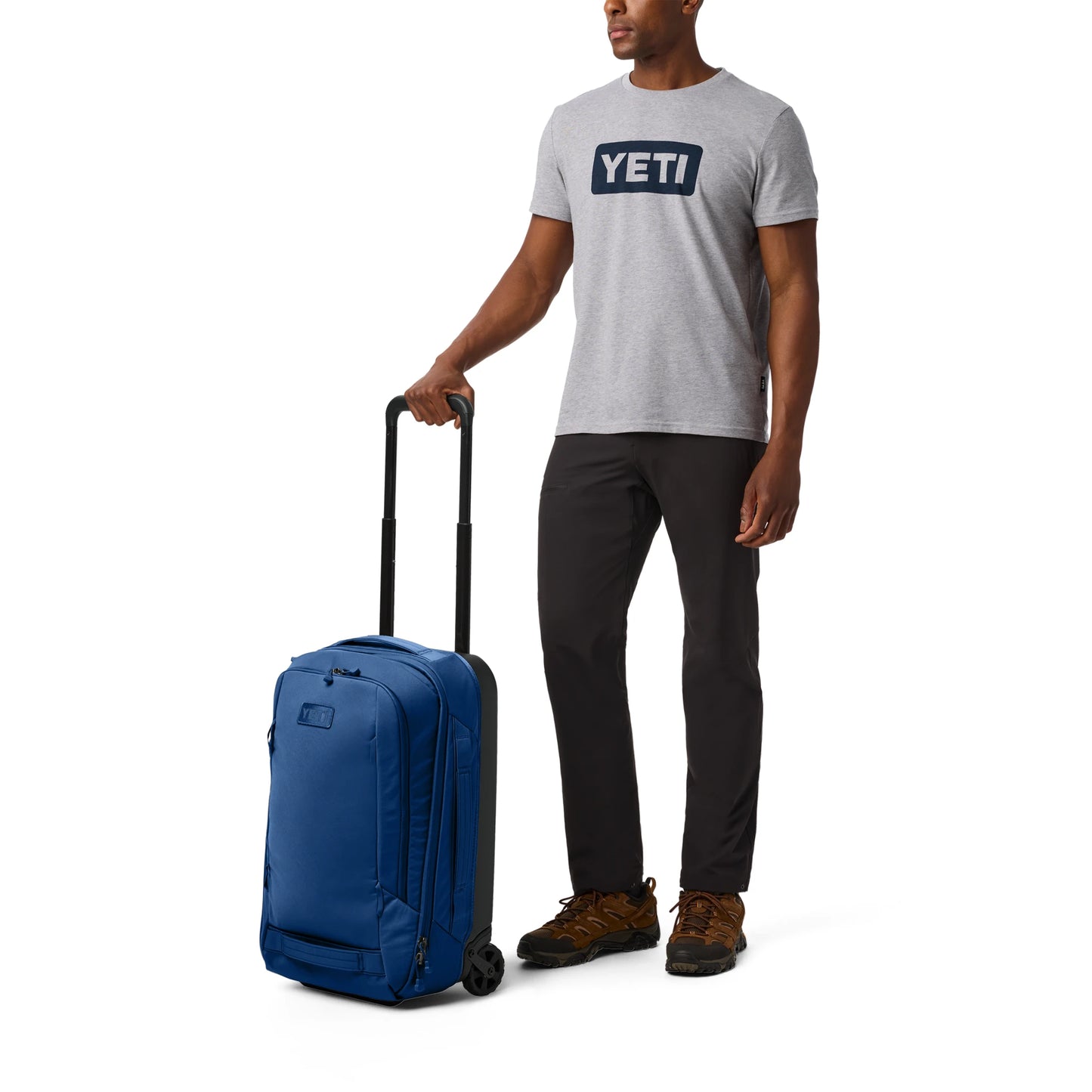 35L/22" Carry-On Luggage - US 5340