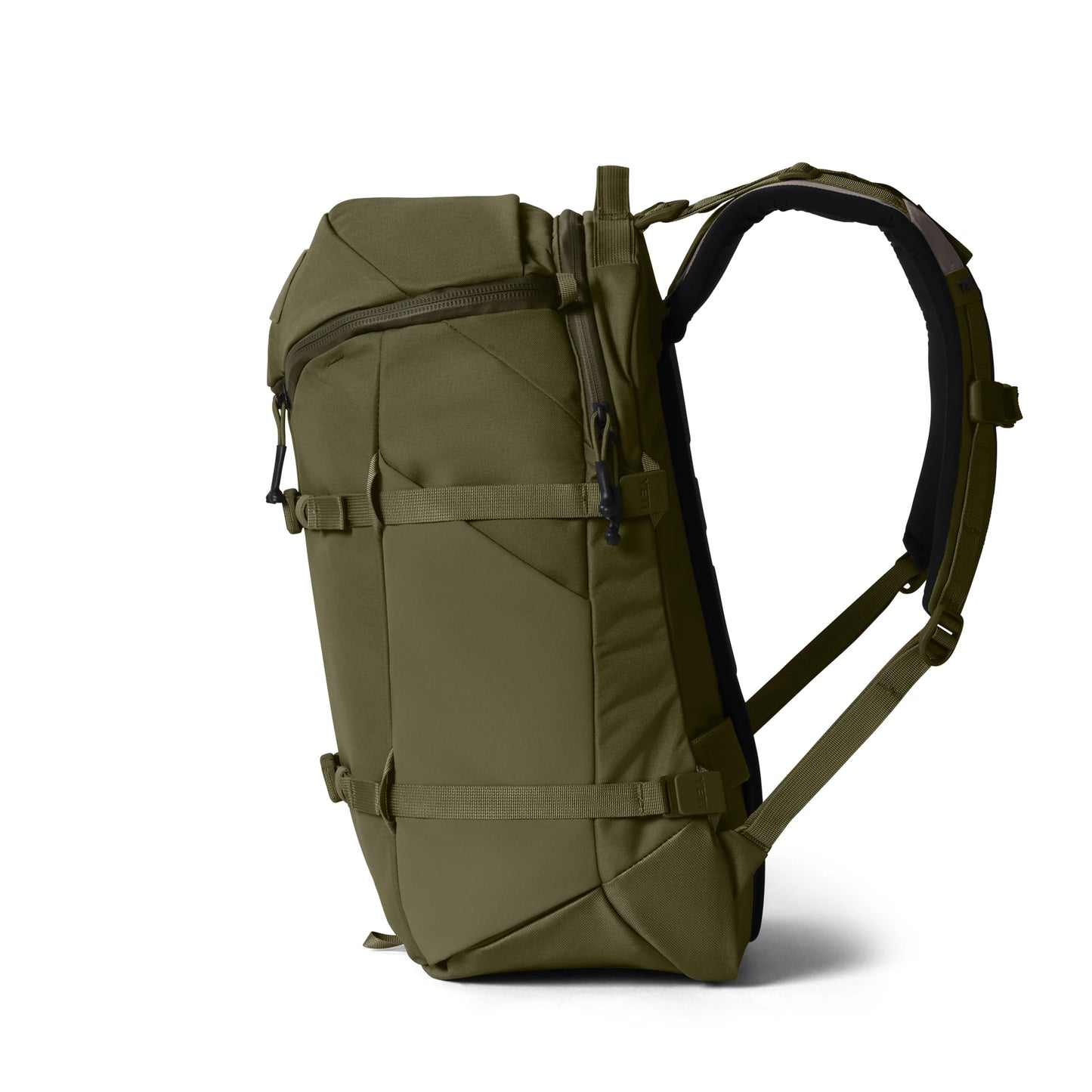 27L Everyday Carry Backpack - US 8832
