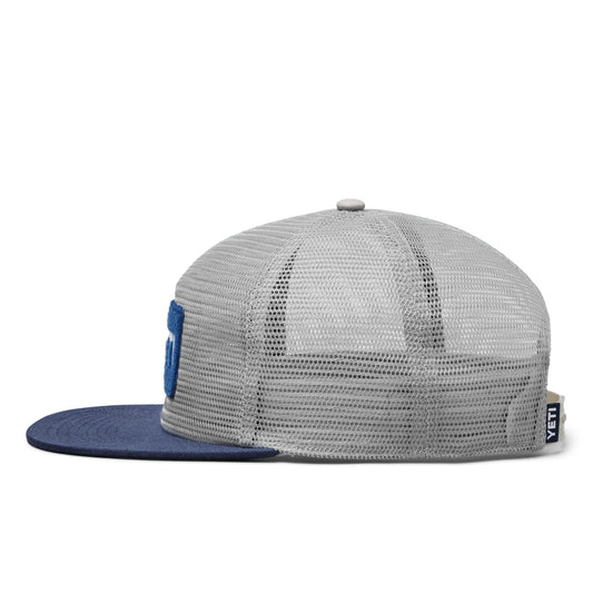 Flat Brim Mesh Hat - US 3323