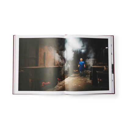 Smoke Coffee Table Book - US 3092