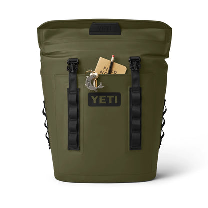 M12 Backpack Soft Cooler - US 2187